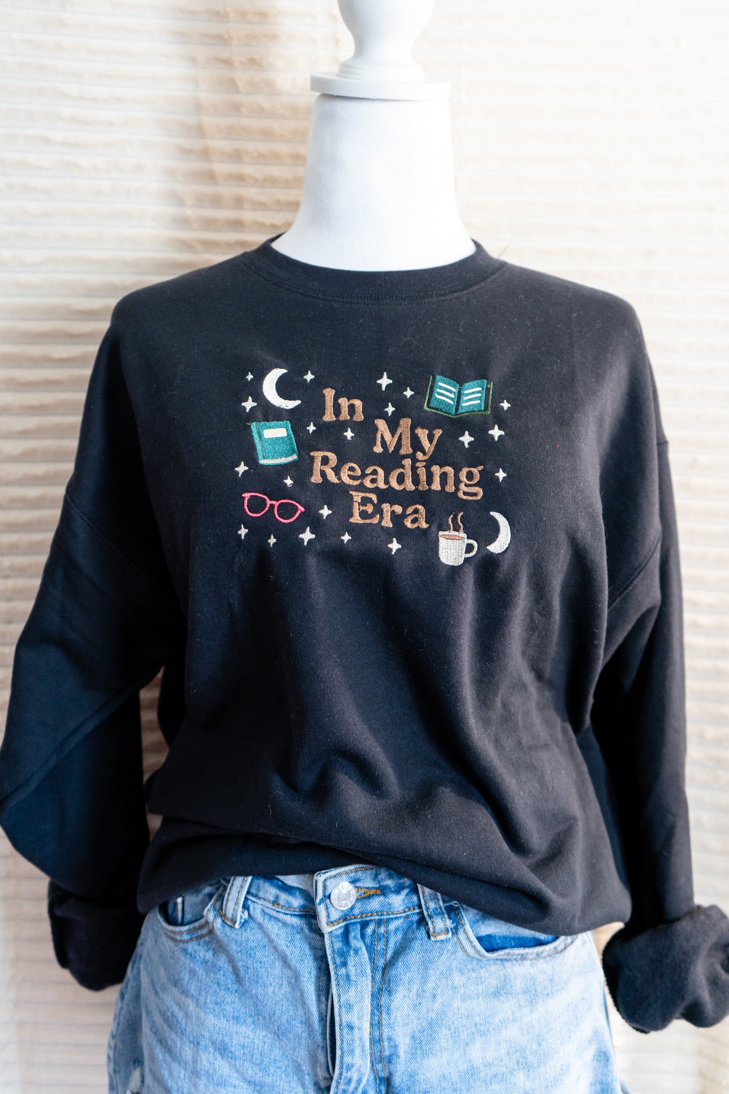 In my reading era sweatshirt