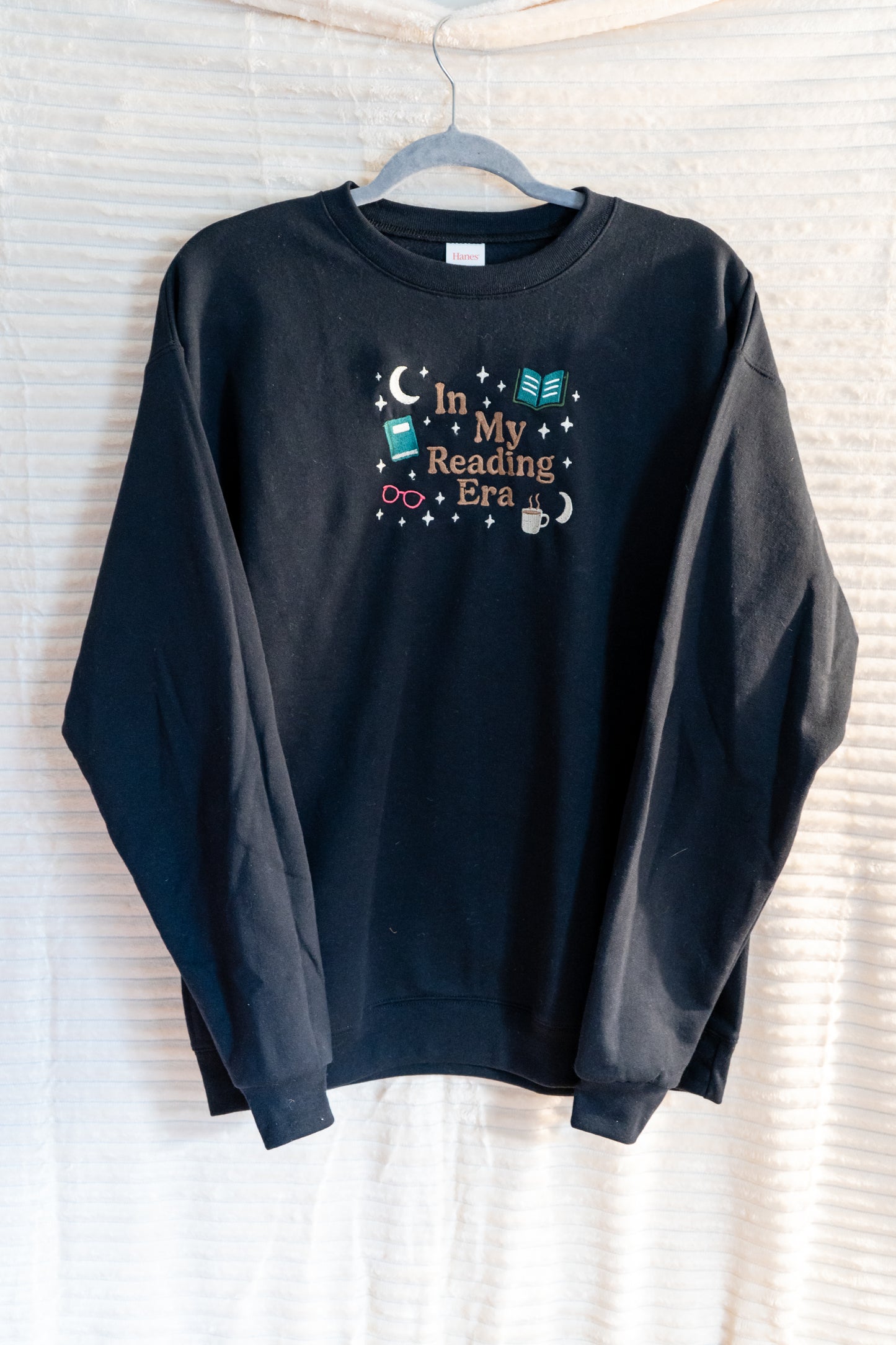 In my reading era sweatshirt